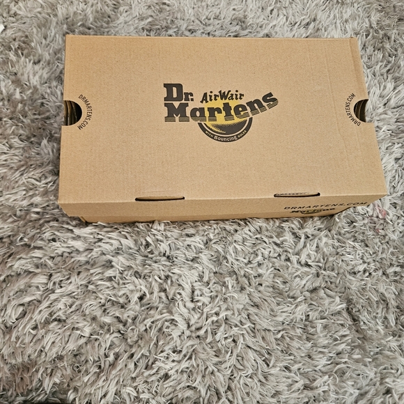 Dr. MARTENS WOMENS SHOES BLACK VELVET SIZE 11 - Picture 6 of 16